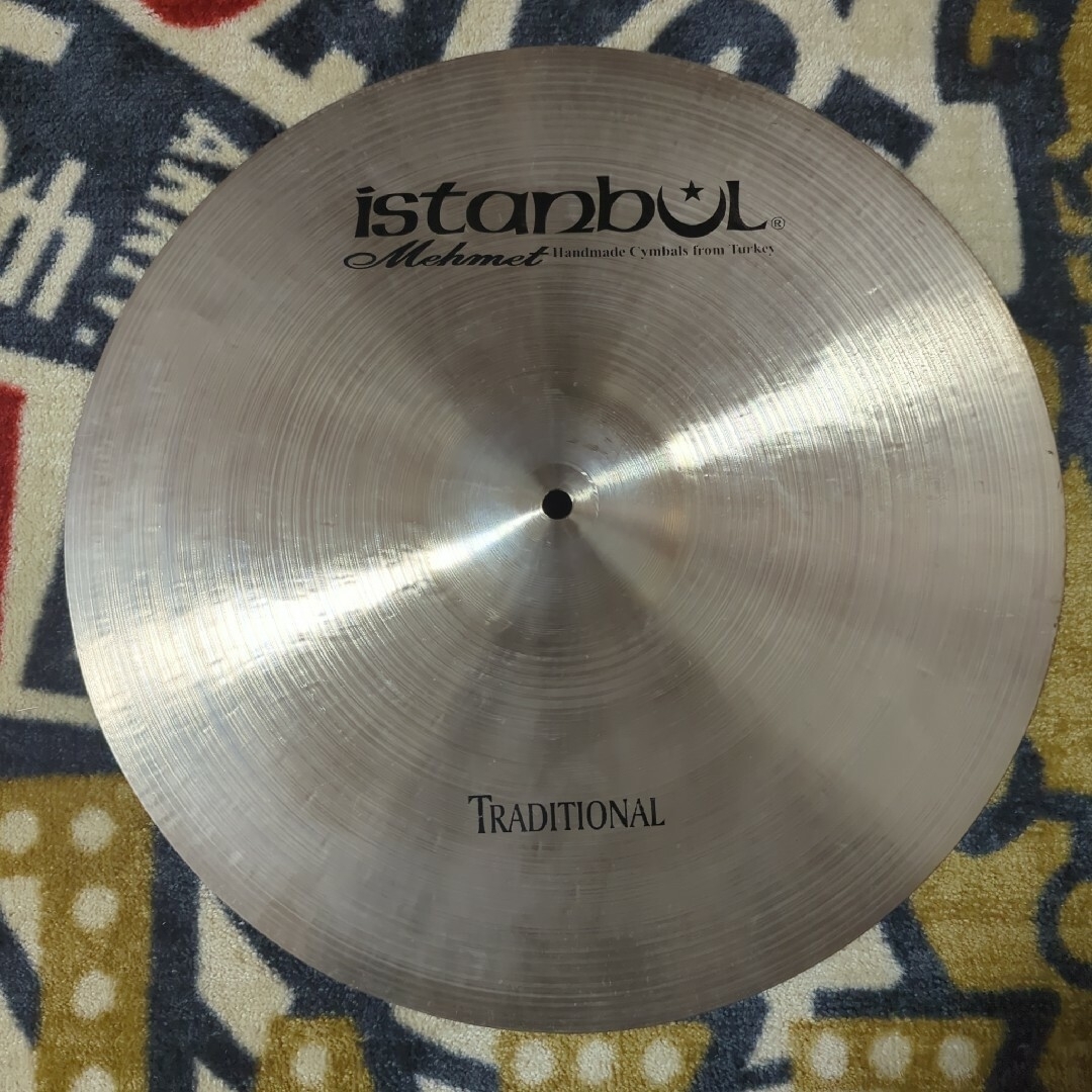 Zildjian(ジルジャン)のistanbul mehmet TRADITIONAL DARK 18" 楽器のドラム(シンバル)の商品写真