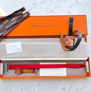 エルメス(Hermes)の【試着のみ】エルメス Apple Watch ベルト　赤(腕時計)