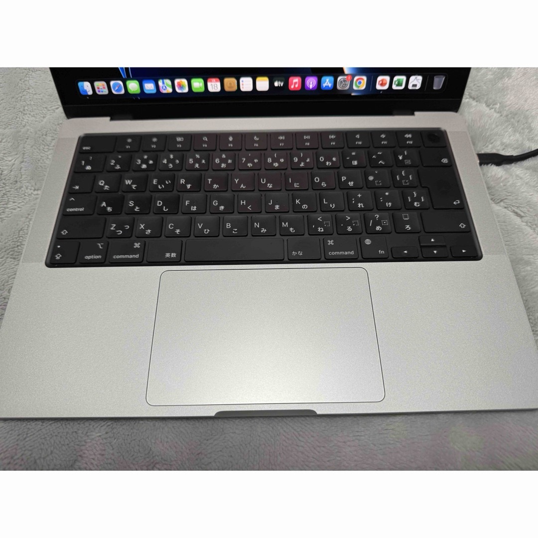 Apple(アップル)のMacBook Pro 14インチ M1 Pro スマホ/家電/カメラのPC/タブレット(ノートPC)の商品写真