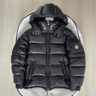 新品MONCLER モンクレール AVRIEUX アベリックス ダウンジャケット