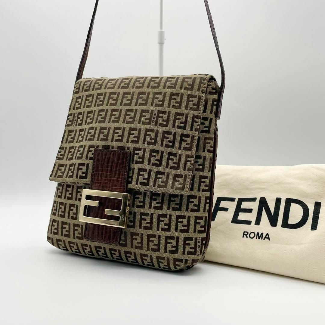 ブラウン【極美品】FENDI マンマバケット ショルダーバッグ ズッキーノ　保存袋付き