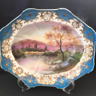 ノリタケ(Noritake)のオールドノリタケ 風景画  湖と橋、湖畔の家 金盛 ブルーボーダー 大きい鉢(食器)