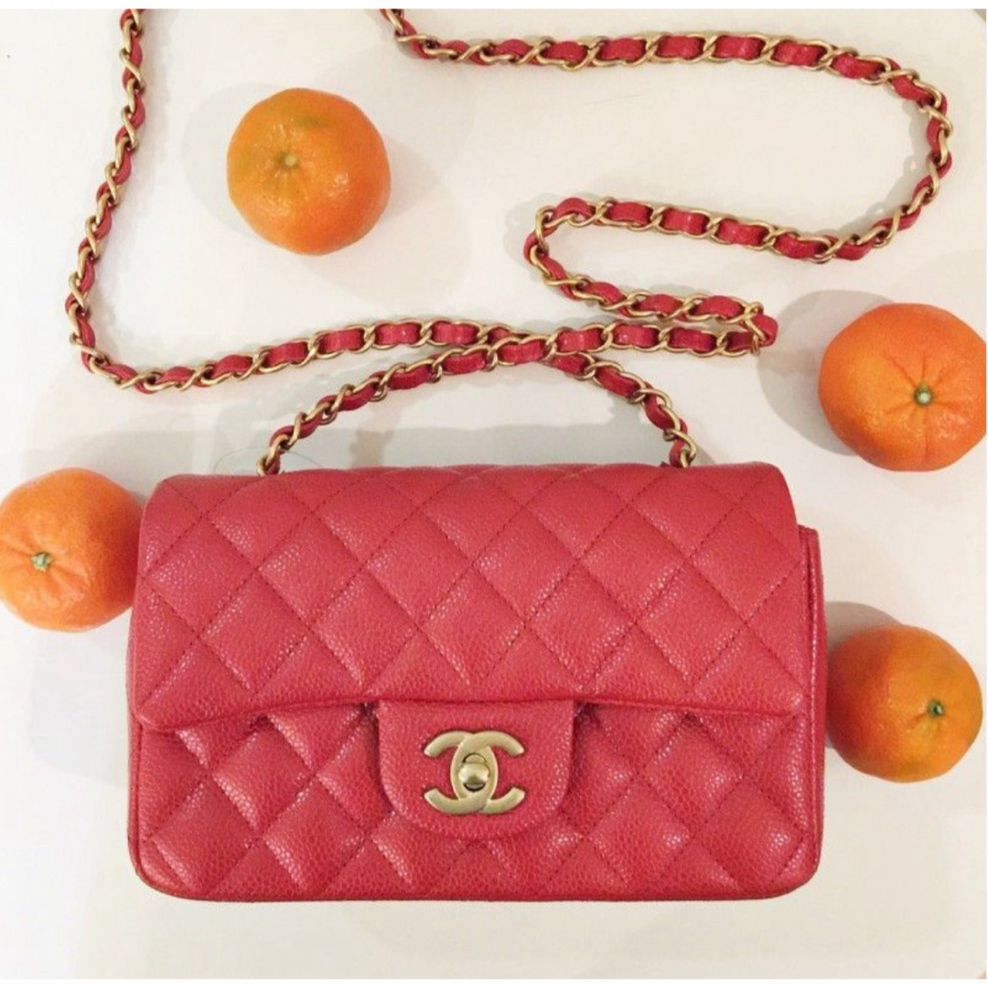 ショルダーバッグシャネル CHANEL ミニマトラッセ20 A69900 ピンク／シルバー金具