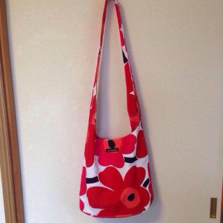 マリメッコ(marimekko)の『お取り置き中』マリメッコ ショルダー(ショルダーバッグ)