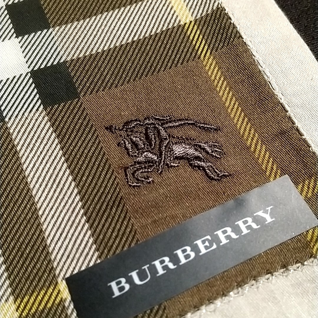 BURBERRY(バーバリー)のBURBERRY ハンカチ メンズのファッション小物(ハンカチ/ポケットチーフ)の商品写真