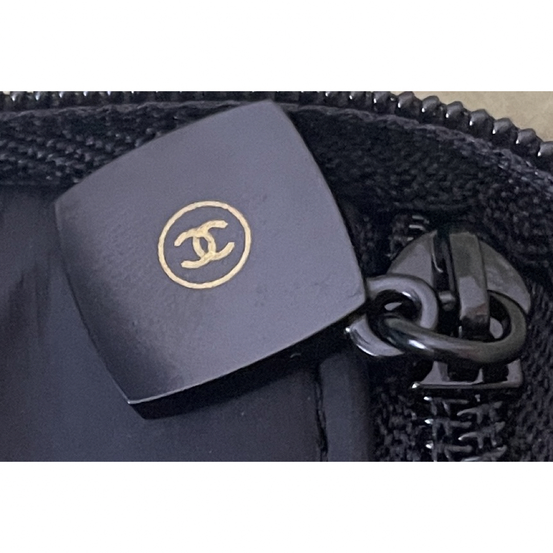 CHANEL(シャネル)のシャネルメイクブラシセット&ポーチ　【限定品】 コスメ/美容のキット/セット(コフレ/メイクアップセット)の商品写真