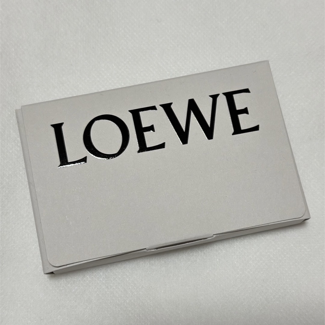 LOEWE(ロエベ)の新品　LOEWE ロエベ　香水　サンプル コスメ/美容の香水(香水(女性用))の商品写真