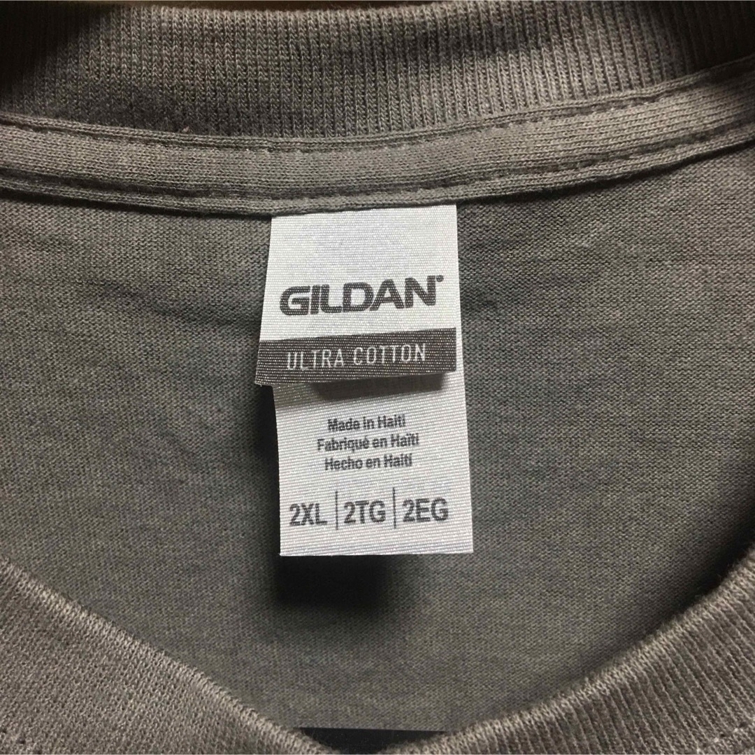 GILDAN(ギルタン)のGILDANギルダン☆半袖無地Tシャツ☆ポケット付き☆チャコールグレー☆2XL メンズのトップス(Tシャツ/カットソー(半袖/袖なし))の商品写真