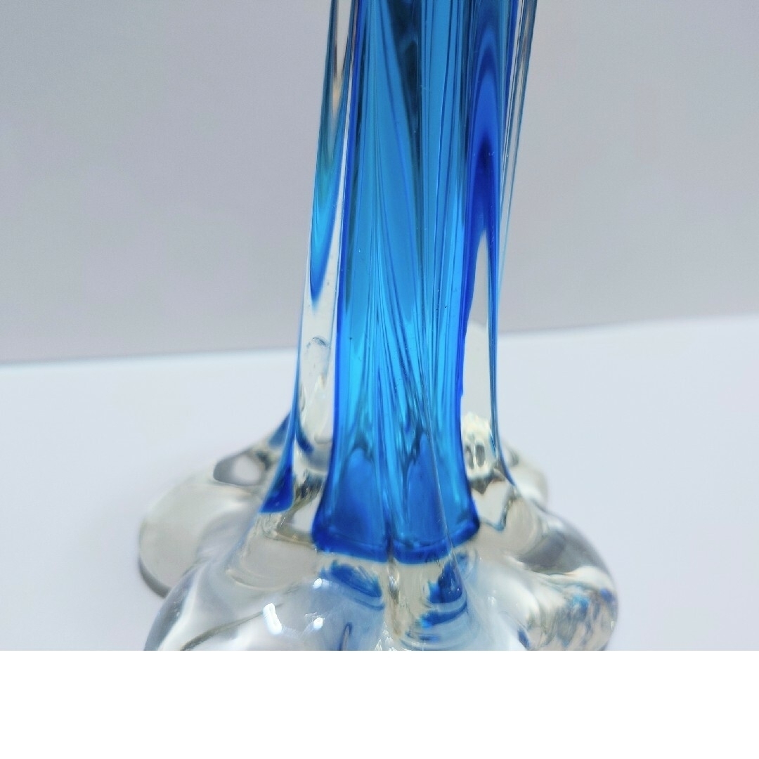 ヴィンテージ アンティーク フラワーベース 花瓶 ブルーカラー インテリア/住まい/日用品のインテリア小物(花瓶)の商品写真