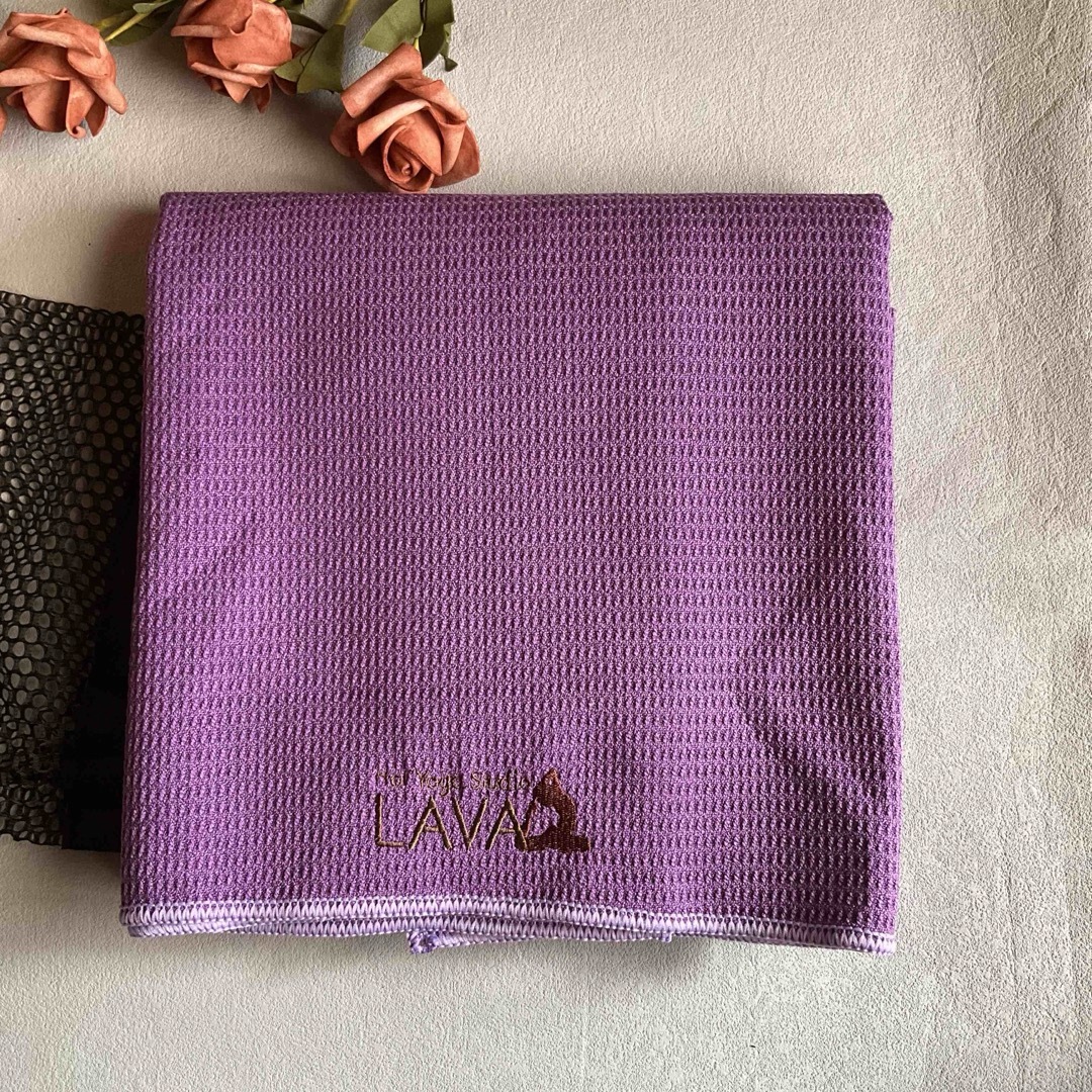 ちくわ様専用　新品ヨガラグ　ホットヨガ対応　LAVA  スポーツ/アウトドアのトレーニング/エクササイズ(ヨガ)の商品写真