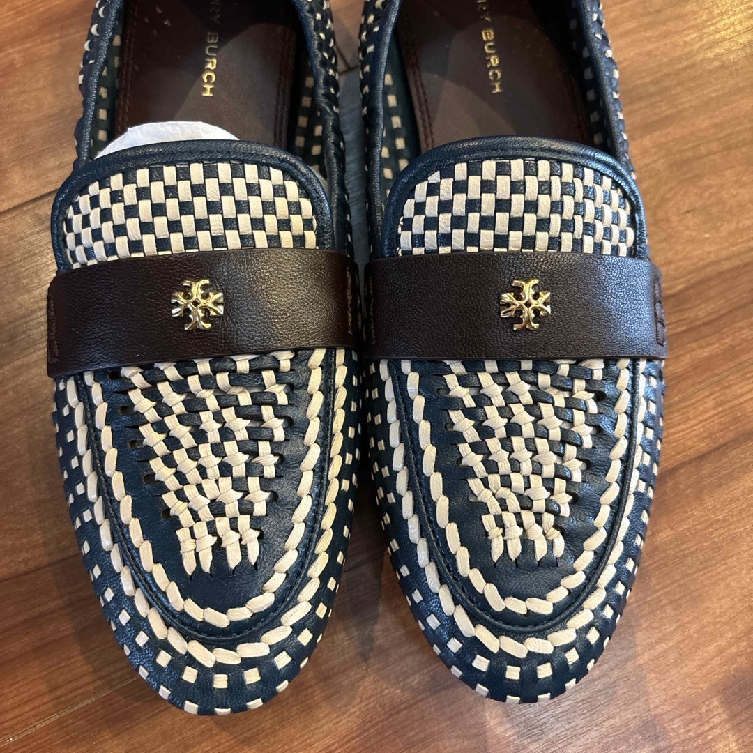 Tory Burch(トリーバーチ)の新品トリーバーチ　ローファー　バレエシューズ レディースの靴/シューズ(スリッポン/モカシン)の商品写真