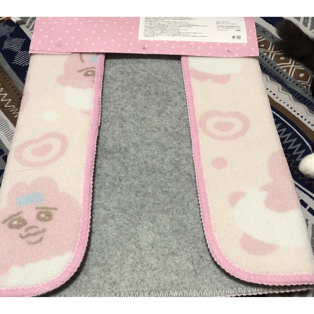 おぱんちゅうさぎ(オパンチュウサギ)の新品☆おぱんちゅうさぎ☆トイレ足元マット☆ インテリア/住まい/日用品のラグ/カーペット/マット(トイレマット)の商品写真