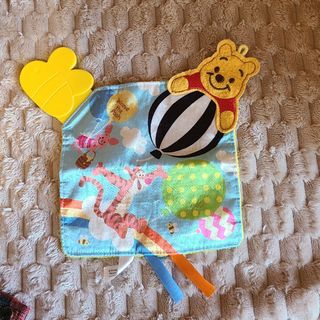 ディズニー★プーさん★カシャカシャ★赤ちゃんオモチャ