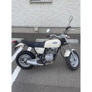 ホンダ - 【新品未使用】ホンダ CB750 HONDA タンクエンブレム 左側 L ...