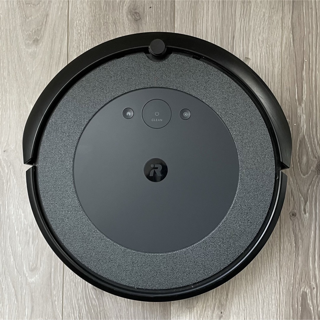 iRobot(アイロボット)のRoomba ルンバ I3+  i355060 スマホ/家電/カメラの生活家電(掃除機)の商品写真