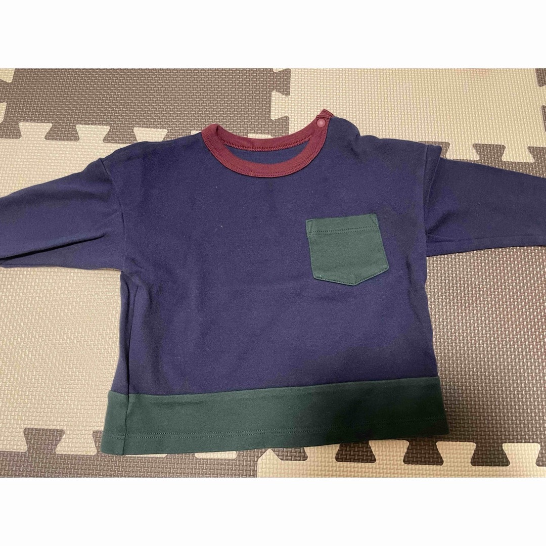 UNIQLO(ユニクロ)のサイズ80  ユニクロ　長袖　カットソー　Tシャツ　3枚セット キッズ/ベビー/マタニティのベビー服(~85cm)(シャツ/カットソー)の商品写真