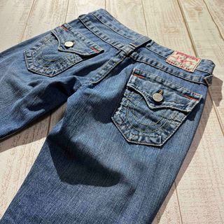 新品未使用新品未使用 TRUERELIGION 3段ホック 白パンツ デニム 25インチ