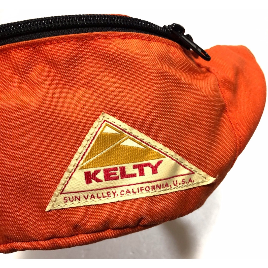 KELTY(ケルティ)のKELTY ケルティ 2401027 ボディバッグ ウエストバッグ　オレンジ　ウ レディースのバッグ(ショルダーバッグ)の商品写真