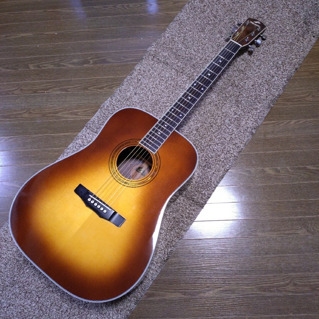 アコースティックギターMorris M-601 アコースティックギター