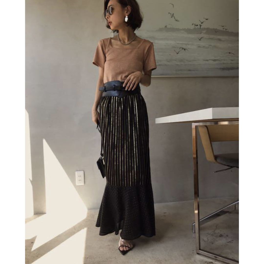 Ameri VINTAGE(アメリヴィンテージ)のAmeri アメリヴィンテージ　BIG WAIST BELT SKIRT レディースのスカート(ロングスカート)の商品写真