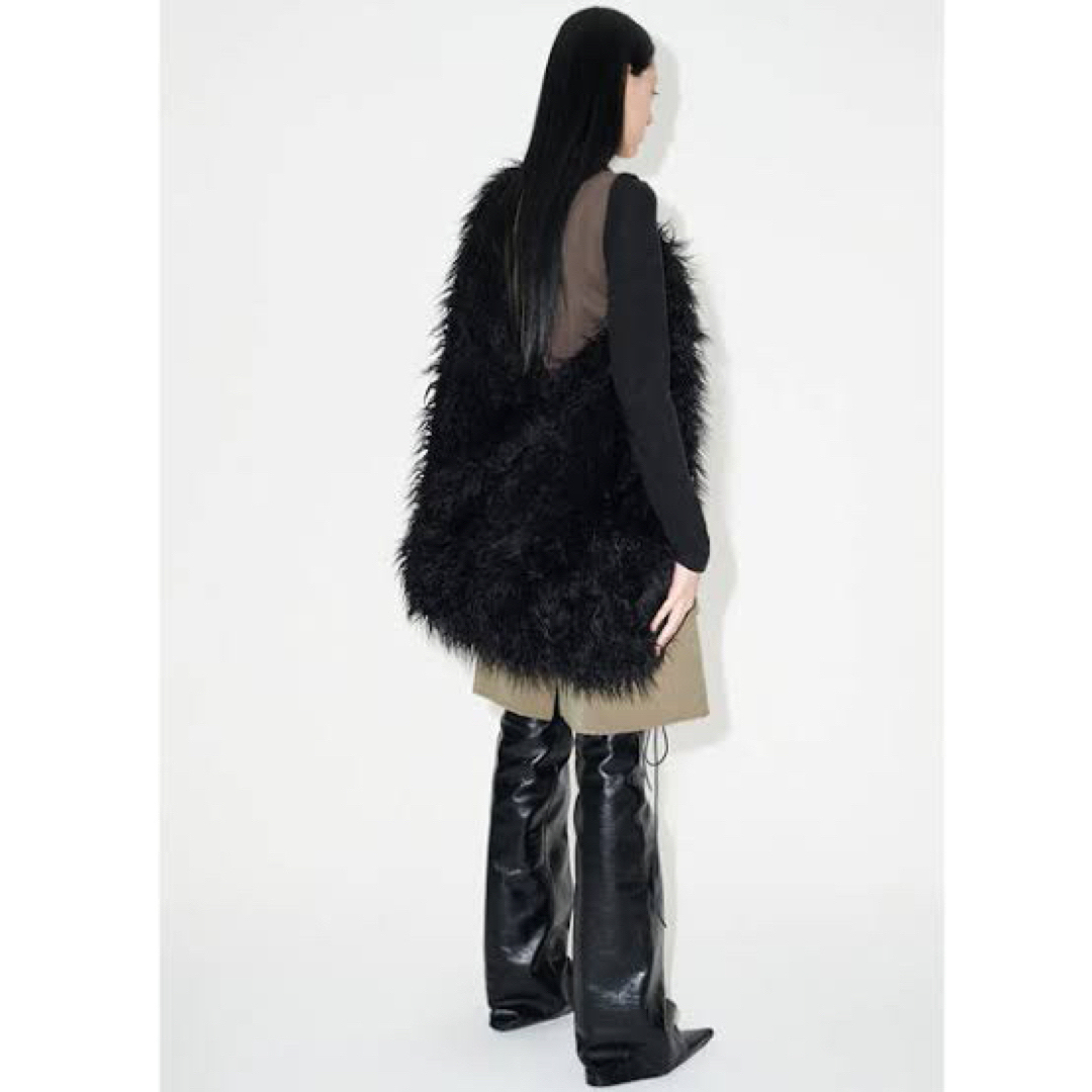 Maison Martin Margiela(マルタンマルジェラ)のOURLEGACY 23aw DRIP BAG - Black Fake Fur メンズのバッグ(ショルダーバッグ)の商品写真