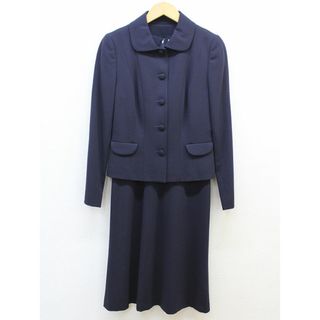 トゥービーシック(TO BE CHIC)の【新入荷】‡TO BE CHIC/トゥー ビー シック‡アンサンブルスーツ/ジャケット/長袖/半袖/ミディアム丈 ネイビー/濃紺 レディース 38 お受験 面接 フォーマル 卒業式 入学式 説明会 見学会 学校行事式典  【中古】春夏秋冬 text 501042(その他)