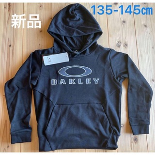 オークリー(Oakley)の新品　OAKLEYオークリー　フード付きパーカー　135-145㎝　ブラック(Tシャツ/カットソー)