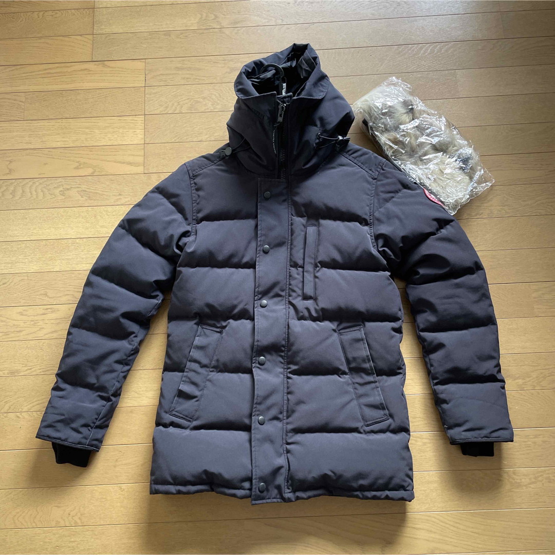 CANADA GOOSE - カナダグースCANADA GOOSE CARSON PARKA ネイビー Mの