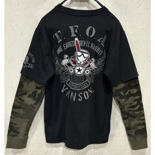 バンソン(VANSON)の＊VANSON×デスラビット フェイクレイヤード 袖カモ 長袖 Tシャツ M(Tシャツ/カットソー(七分/長袖))