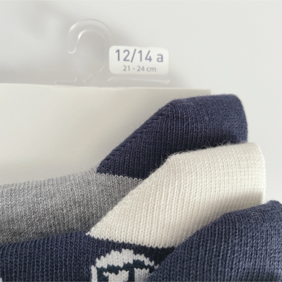 PETIT BATEAU(プチバトー)の専用！新品未使用  プチバトー  ソックス  5足組  21-24cm キッズ/ベビー/マタニティのこども用ファッション小物(靴下/タイツ)の商品写真