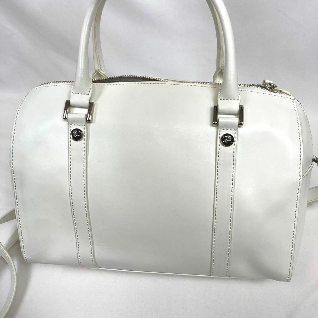 agnes b.(アニエスベー)のアニエスべーボヤージュ　ミニボストン　2way  換えチェーン付き　ホワイト レディースのバッグ(ボストンバッグ)の商品写真