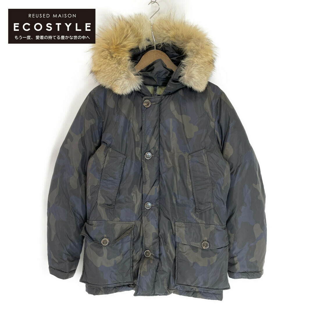 WOOLRICH(ウールリッチ)のウールリッチ ブラウンxネイビー カモ柄 アークティックパーカ ダウンジャケット XS メンズのジャケット/アウター(その他)の商品写真