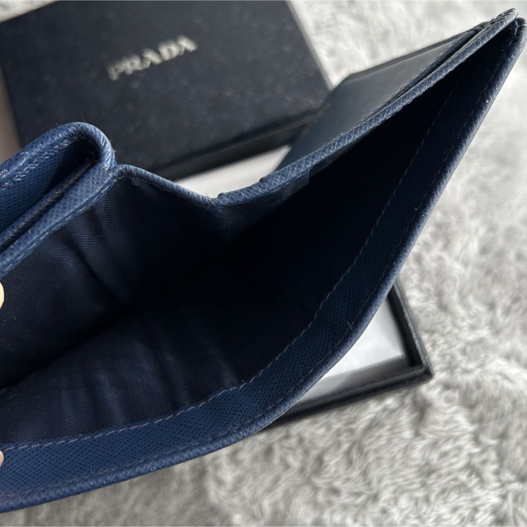 PRADA(プラダ)のPRADA 折り財布 ネイビー レディースのファッション小物(財布)の商品写真