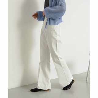 センスオブプレイスバイアーバンリサーチ(SENSE OF PLACE by URBAN RESEARCH)の【OFF WHITE】センタープレスフレアデニム(その他)