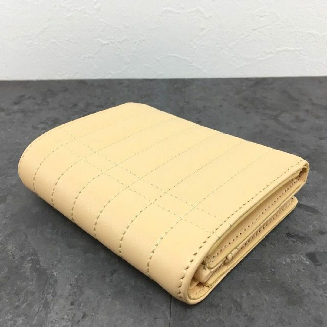 BURBERRY(バーバリー)の未使用品 BURBERRY 三つ折り財布 ベージュ TB 34 レディースのファッション小物(財布)の商品写真