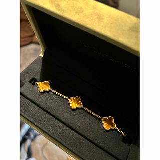 ヴァンクリーフアンドアーペル(Van Cleef & Arpels)のヴァンクリ　ブレスレット　タイガーアイ(ブレスレット/バングル)