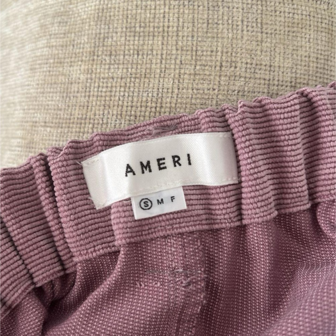 Ameri VINTAGE(アメリヴィンテージ)のAmeri VINTAGE CORDUROY PANTS レディースのパンツ(カジュアルパンツ)の商品写真