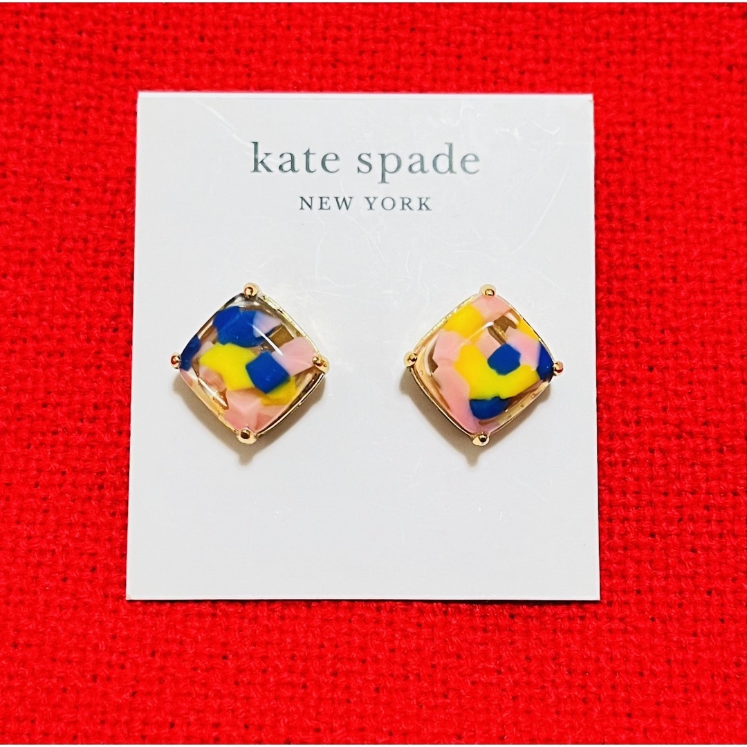 kate spade new york(ケイトスペードニューヨーク)の定価14800円新品.本物　Katespade ケイトスペード　マーブル　ピアス レディースのアクセサリー(ピアス)の商品写真