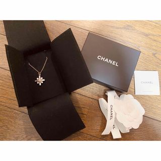 アクセサリーCHANEL シャネル ネックレス ハート ゴールド チェーン 箱付き