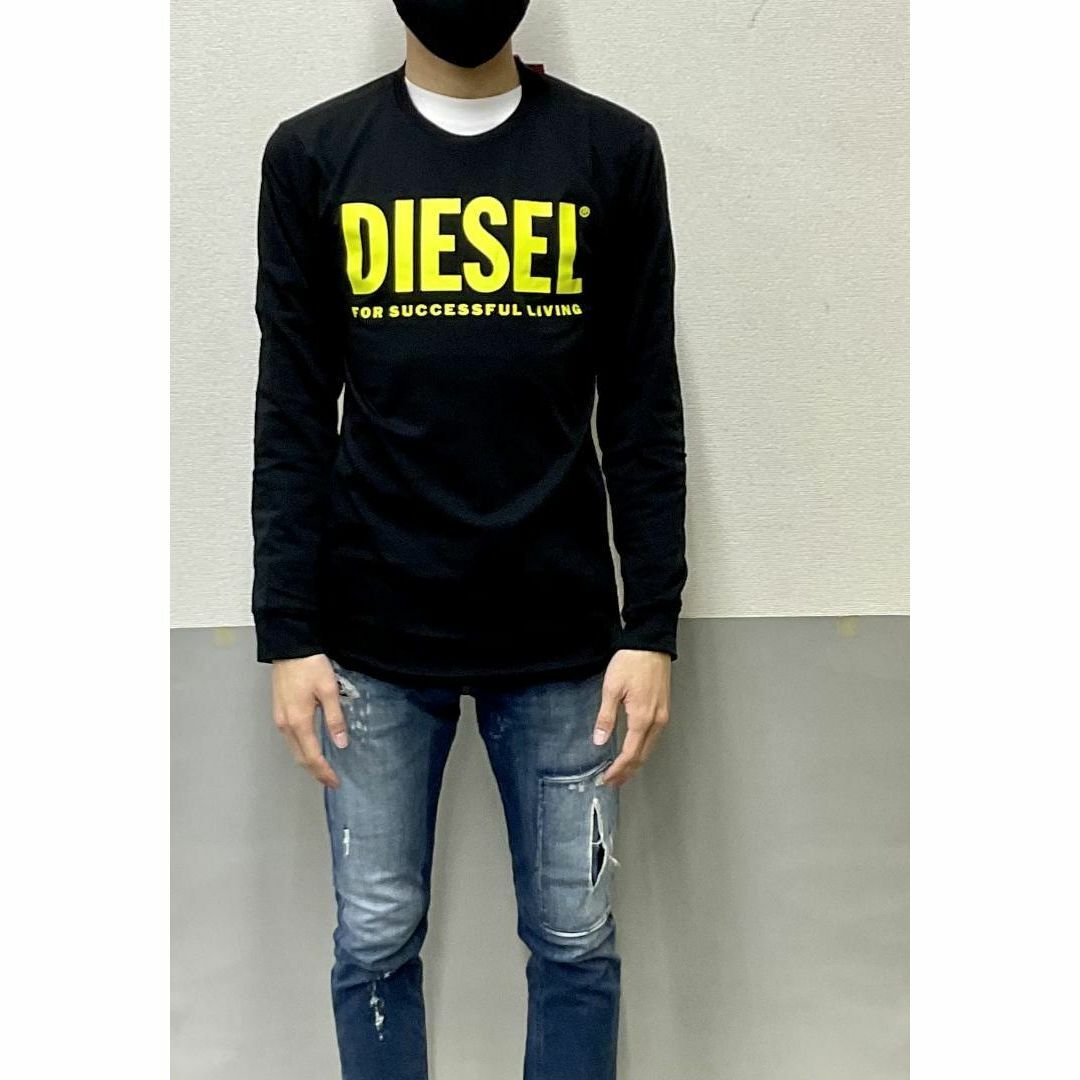 DIESEL(ディーゼル)のディーゼル　トレーナー 1322　サイズ 16Y　ロゴ　新品　J00245 キッズ/ベビー/マタニティのキッズ服男の子用(90cm~)(Tシャツ/カットソー)の商品写真