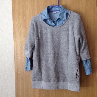 ユニクロ(UNIQLO)のデニムシャツ(シャツ/ブラウス(長袖/七分))