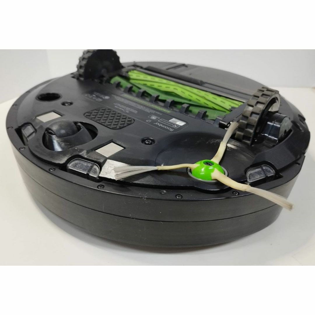 iRobot(アイロボット)のiRobot Roomba i7 ロボット掃除機/ルンバ RVB-Y1 スマホ/家電/カメラの生活家電(掃除機)の商品写真