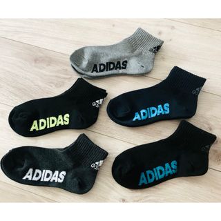 アディダス(adidas)のアディダス　　くつ下　19〜21センチ 5足セット！(靴下/タイツ)