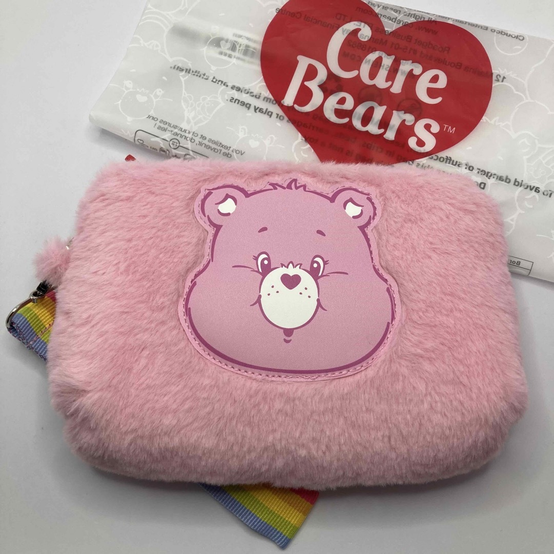 CareBears(ケアベア)のSHEGLAM x Care Bears コフレ&メイクポーチ セット☆ コスメ/美容のキット/セット(コフレ/メイクアップセット)の商品写真