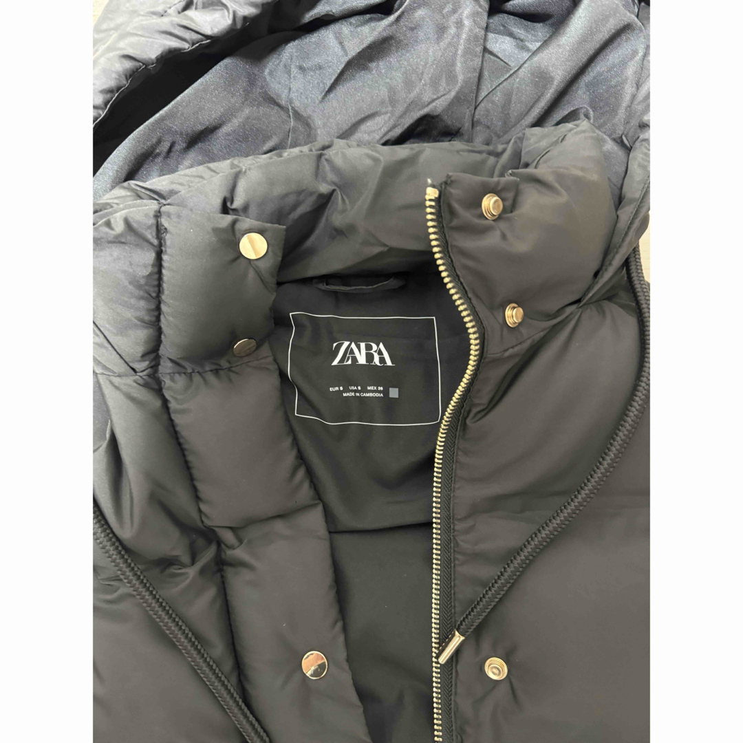 ZARA(ザラ)のZARA ダウンベスト レディースのジャケット/アウター(ダウンベスト)の商品写真