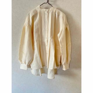 ネストローブ(nest Robe)の新品未使用　マガリ MAGALI タックブラウス(シャツ/ブラウス(長袖/七分))