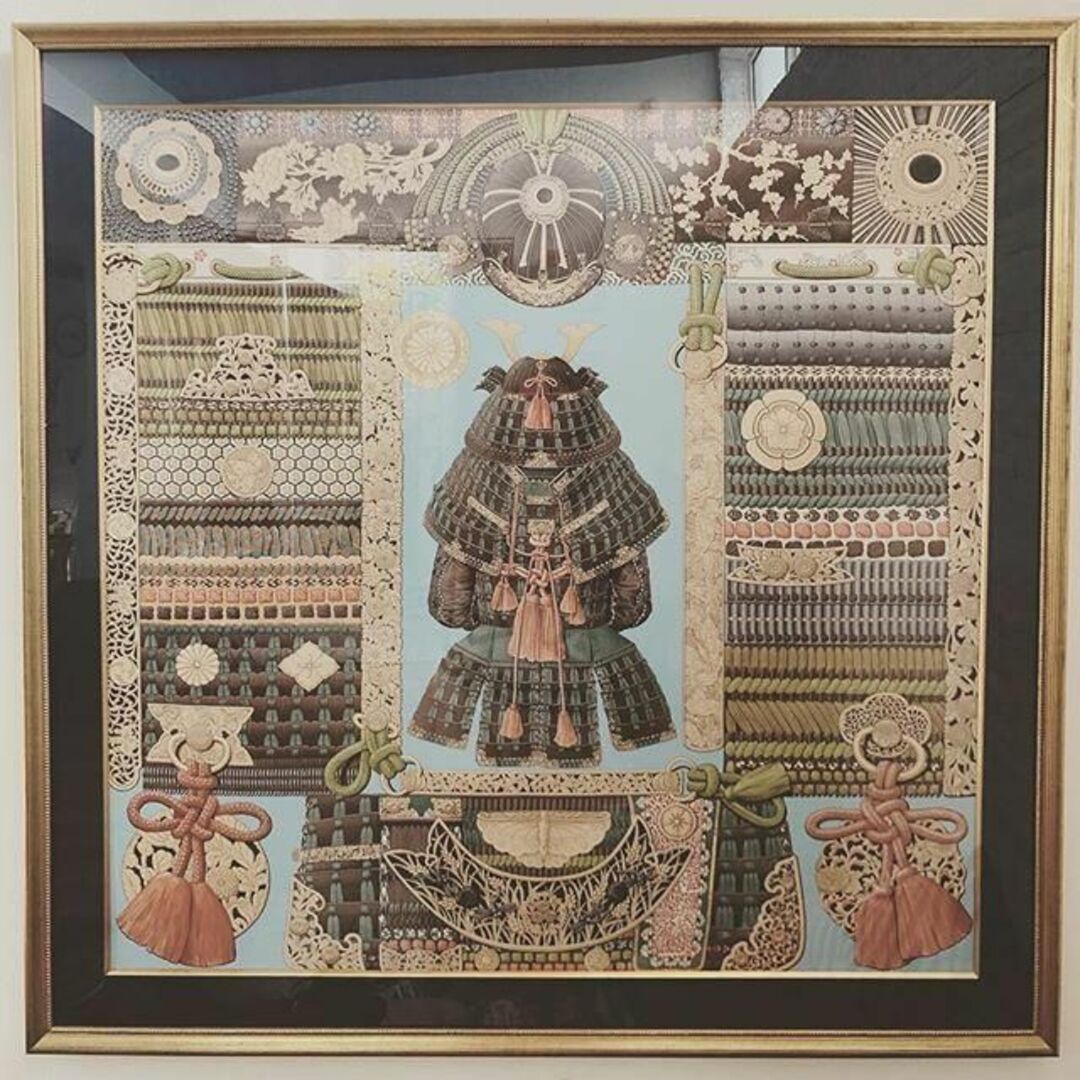 HERMES - ☆未使用エルメス スカーフ☆カレ 90 『 侍の鎧兜』の HERMES - ☆未使用エルメス スカーフ☆カレ 90 『 侍の鎧兜』の
