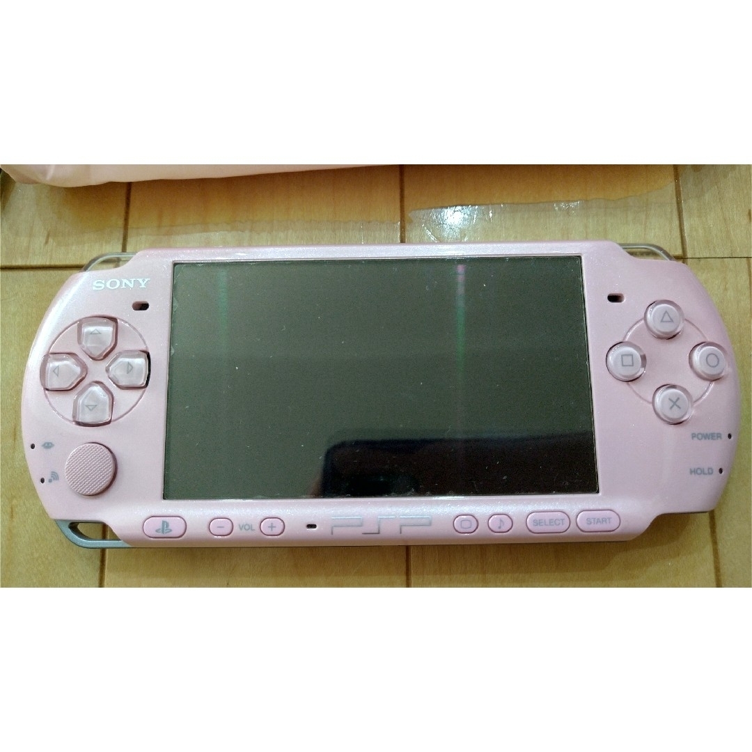 PlayStation Portable(プレイステーションポータブル)のPSP-3000&モンハン2ndG＋3rd エンタメ/ホビーのゲームソフト/ゲーム機本体(携帯用ゲーム機本体)の商品写真