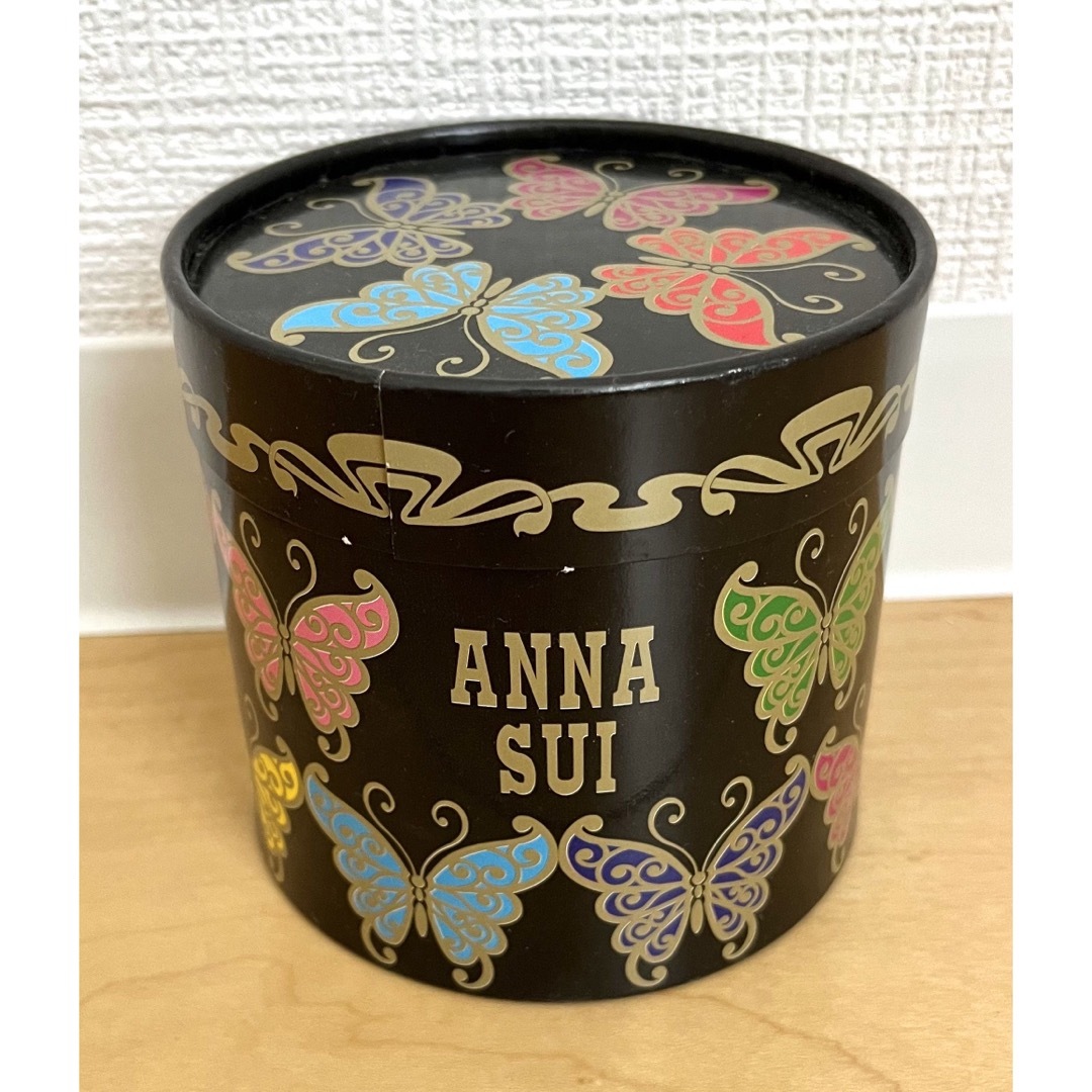 ANNA SUI(アナスイ)のアナスイ ANNA SUI 丸型 空箱 インテリア/住まい/日用品のインテリア小物(小物入れ)の商品写真