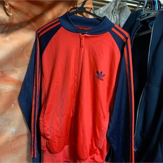 アディダス(adidas)のアディダスオリジナルス  トラックジャケット  赤(ジャージ)